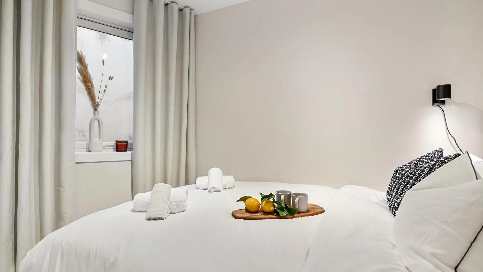 Appartamento King Bed - Renovated 2024 - 2Br Behind Bryggen Bergen